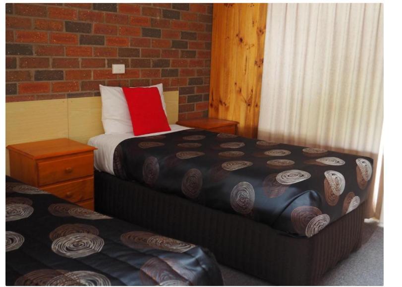 Country Road Motel St Arnaud Saint Arnaud Екстер'єр фото