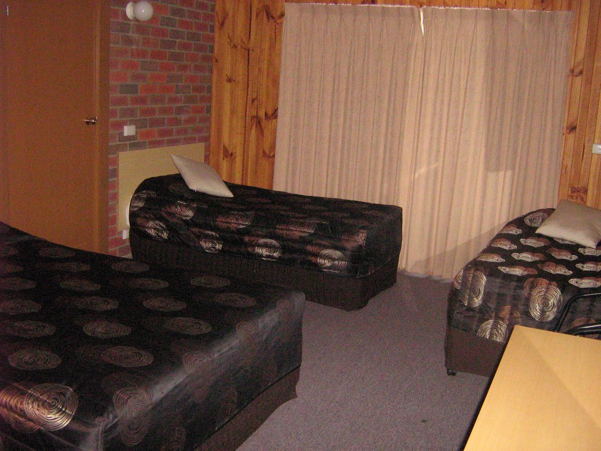Country Road Motel St Arnaud Saint Arnaud Екстер'єр фото
