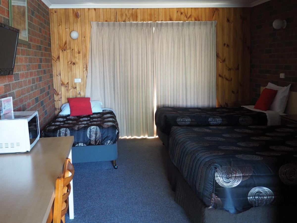 Country Road Motel St Arnaud Saint Arnaud Екстер'єр фото