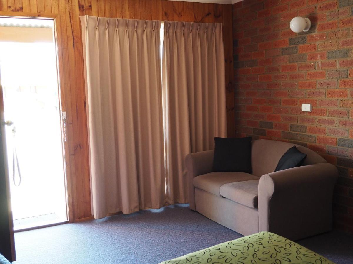 Country Road Motel St Arnaud Saint Arnaud Екстер'єр фото